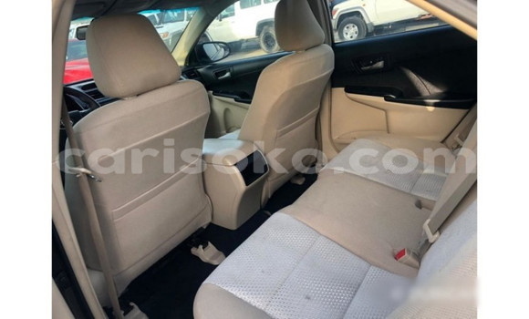 اشتري مستعمل Toyota Camry Noir سيارة في Kigali في Rwanda اشتري مستعمل Toyota Camry Noir سيارة في Kigali في Rwanda