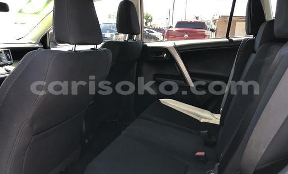 Sayi Na hannu Toyota RAV4 Marron Mota in Kigali a Rwanda Sayi Na hannu Toyota RAV4 Marron Mota in Kigali a Rwanda