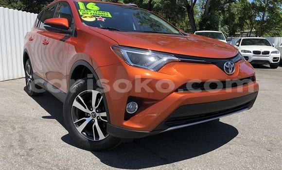 Sayi Na hannu Toyota RAV4 Marron Mota in Kigali a Rwanda Sayi Na hannu Toyota RAV4 Marron Mota in Kigali a Rwanda