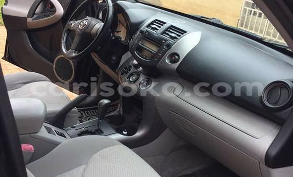 Sayi Na hannu Toyota RAV4 Noir Mota in Kigali a Rwanda Sayi Na hannu Toyota RAV4 Noir Mota in Kigali a Rwanda