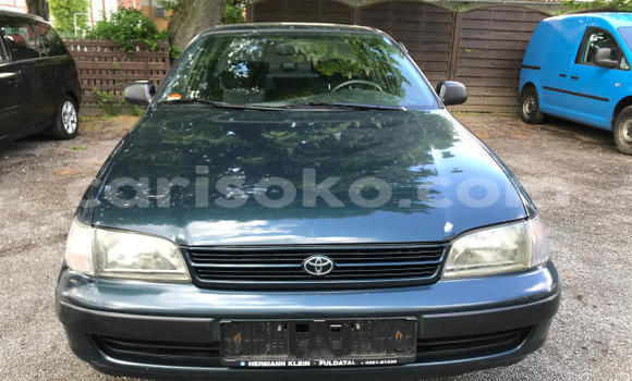 Acheter Occasion Voiture Toyota Carina E Beige à Kigali, Rwanda Acheter Occasion Voiture Toyota Carina E Beige à Kigali, Rwanda