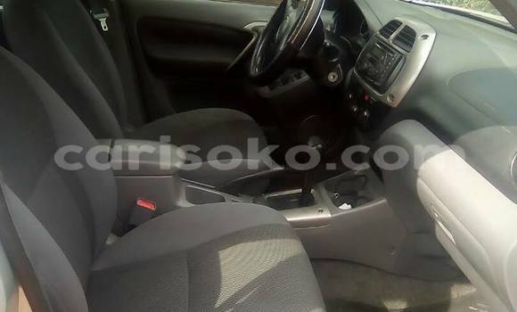 Acheter Occasion Voiture Toyota RAV4 Gris à Kigali, Rwanda Acheter Occasion Voiture Toyota RAV4 Gris à Kigali, Rwanda