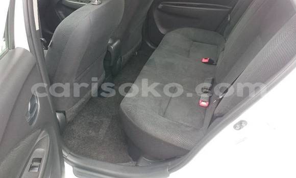 Sayi Na hannu Toyota Yaris Verso Blanc Mota in Kigali a Rwanda Sayi Na hannu Toyota Yaris Verso Blanc Mota in Kigali a Rwanda