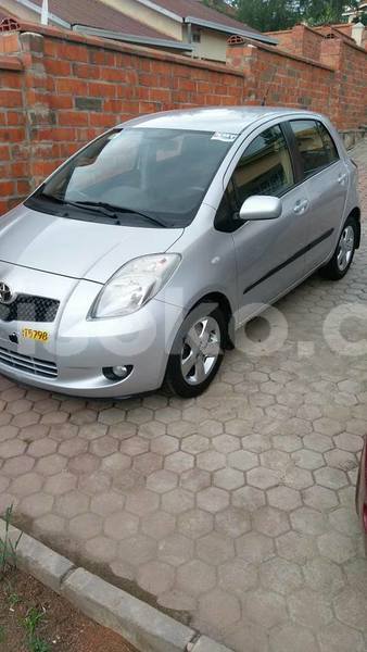 Big with watermark yaris 2006 9m 100k km 0788357787 auto bradock 3