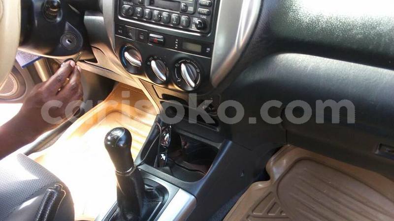 Big with watermark rav4 2005 manual 8m 0788357787 3