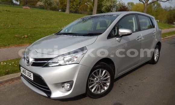 Buy Used Toyota Avensis Verso Other Car in Kigali in Rwanda Buy Used Toyota Avensis Verso Other Car in Kigali in Rwanda