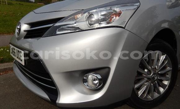 Buy Used Toyota Avensis Verso Other Car in Kigali in Rwanda Buy Used Toyota Avensis Verso Other Car in Kigali in Rwanda
