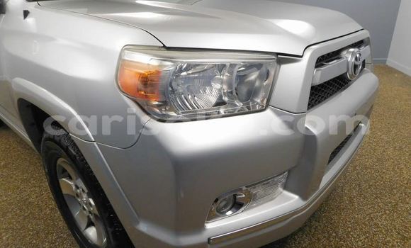 Sayi Na hannu Toyota 4Runner Gris Mota in Kigali a Rwanda Sayi Na hannu Toyota 4Runner Gris Mota in Kigali a Rwanda