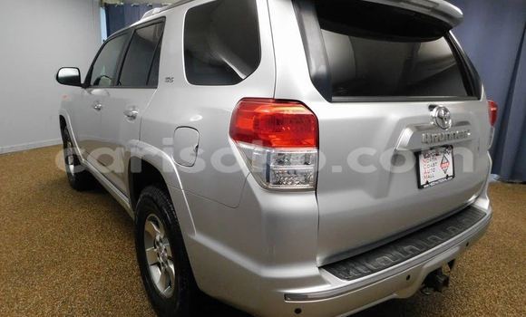 Sayi Na hannu Toyota 4Runner Gris Mota in Kigali a Rwanda Sayi Na hannu Toyota 4Runner Gris Mota in Kigali a Rwanda