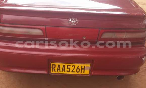 Acheter Occasion Voiture Toyota Corolla Rouge à Kigali, Rwanda Acheter Occasion Voiture Toyota Corolla Rouge à Kigali, Rwanda