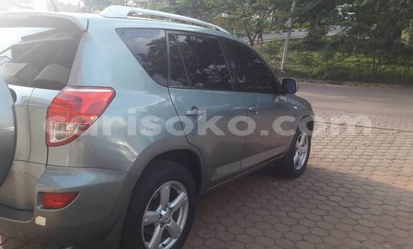 Acheter Occasion Voiture Toyota RAV4 Gris à Kigali, Rwanda Acheter Occasion Voiture Toyota RAV4 Gris à Kigali, Rwanda