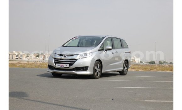 اشتري Imported Honda Odyssey Autre سيارة في Import - Dubai في Rwanda