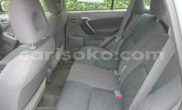 Sayi Na hannu Toyota RAV4 Gris Mota in Kigali a Rwanda Sayi Na hannu Toyota RAV4 Gris Mota in Kigali a Rwanda