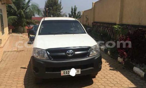 Buy Used Toyota Hilux White Car in Kigali in Rwanda Buy Used Toyota Hilux White Car in Kigali in Rwanda