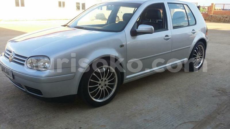 Big with watermark vw golf 2004 auto 4m braddock 120k km 2