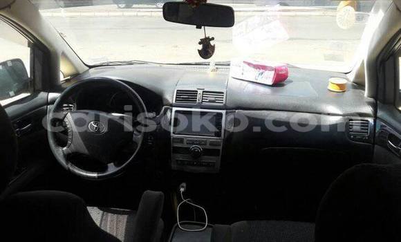 اشتري مستعمل Toyota Ipsum Blanc سيارة في Kigali في Rwanda اشتري مستعمل Toyota Ipsum Blanc سيارة في Kigali في Rwanda