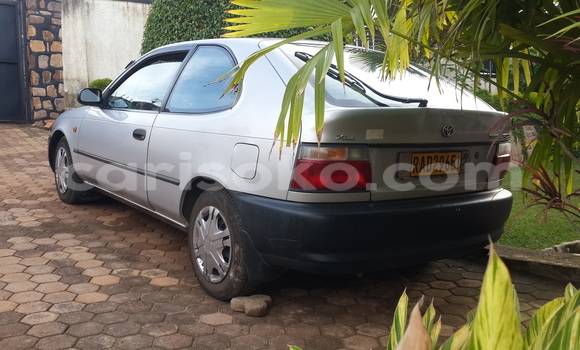 اشتري مستعمل Toyota Corolla Gris سيارة في Kigali في Rwanda اشتري مستعمل Toyota Corolla Gris سيارة في Kigali في Rwanda