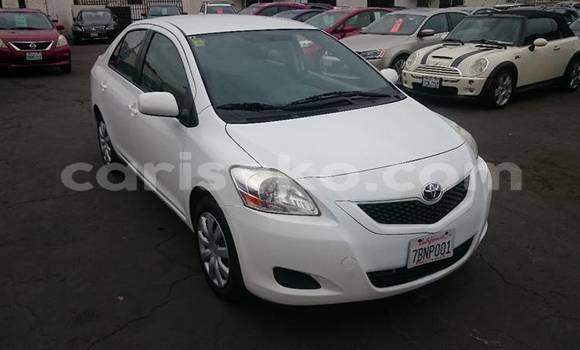 Sayi Na hannu Toyota Yaris Verso Blanc Mota in Kigali a Rwanda Sayi Na hannu Toyota Yaris Verso Blanc Mota in Kigali a Rwanda