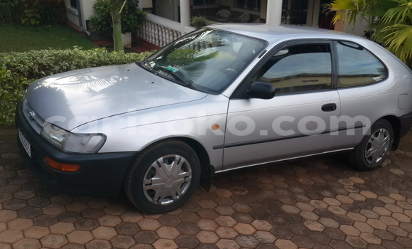 اشتري مستعمل Toyota Corolla Gris سيارة في Kigali في Rwanda اشتري مستعمل Toyota Corolla Gris سيارة في Kigali في Rwanda