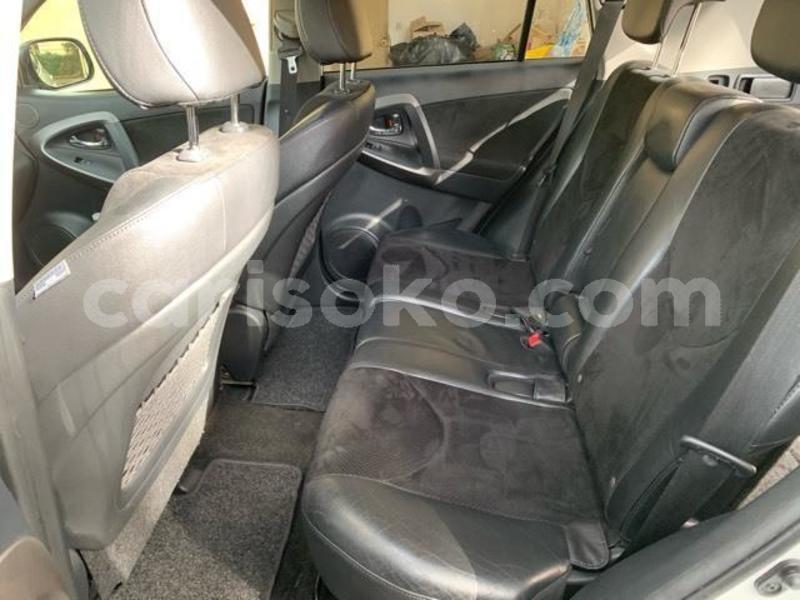 Big with watermark 640x480 9