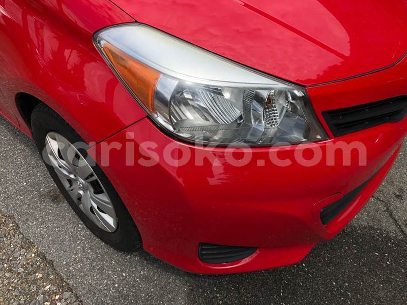 Big with watermark yaris4