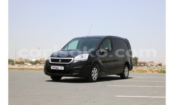 اشتري Imported Peugeot Partner Noir سيارة في Import - Dubai في Rwanda