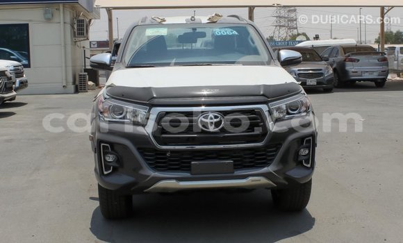 Buy Import Toyota Hilux Black Car in Import - Dubai in Rwanda Buy Import Toyota Hilux Black Car in Import - Dubai in Rwanda