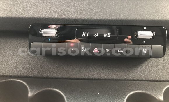 Buy Used Mercedes‒Benz Sprinter White Truck in Kigali in Rwanda Buy Used Mercedes‒Benz Sprinter White Truck in Kigali in Rwanda