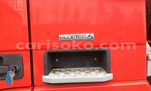 Sayi Na hannu Mercedes‒Benz Truck Rouge Babbar mota in Kigali a Rwanda Sayi Na hannu Mercedes‒Benz Truck Rouge Babbar mota in Kigali a Rwanda