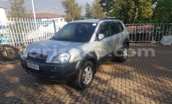 Sayi Sabo Hyundai Tucson Gris Mota in Kigali a Rwanda Sayi Sabo Hyundai Tucson Gris Mota in Kigali a Rwanda