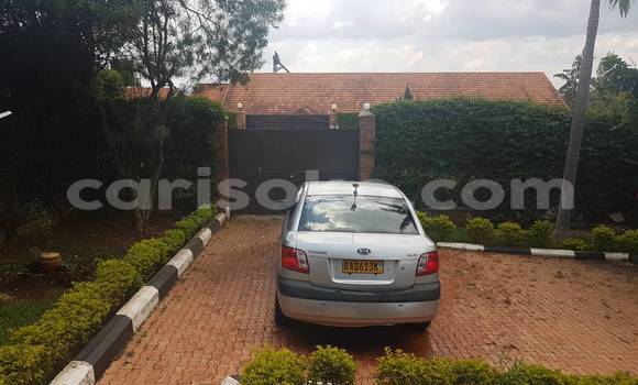 Sayi Sabo Kia Pride Gris Mota in Kigali a Rwanda Sayi Sabo Kia Pride Gris Mota in Kigali a Rwanda