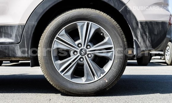 Acheter Import Voiture Hyundai Creta Beige à Import - Dubai, Rwanda Acheter Import Voiture Hyundai Creta Beige à Import - Dubai, Rwanda