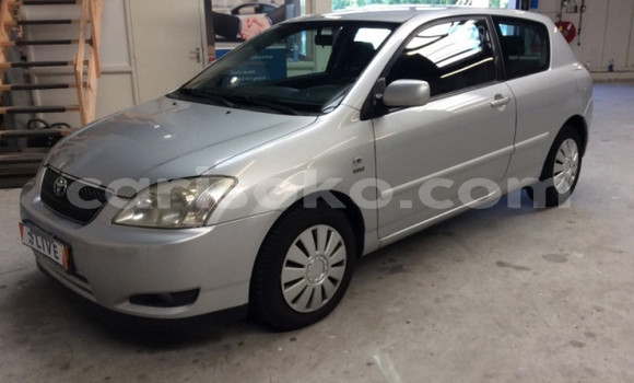 اشتري مستعمل Toyota Corolla Gris سيارة في Kigali في Rwanda اشتري مستعمل Toyota Corolla Gris سيارة في Kigali في Rwanda