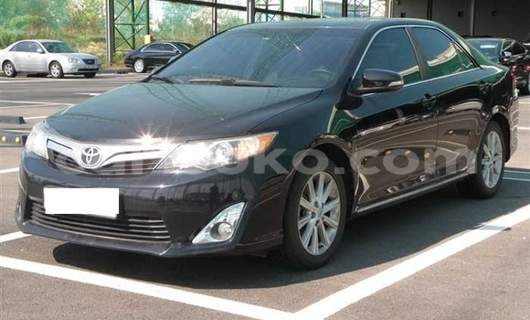 اشتري مستعمل Toyota Camry Noir سيارة في Kigali في Rwanda اشتري مستعمل Toyota Camry Noir سيارة في Kigali في Rwanda