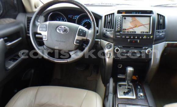 اشتري مستعمل Toyota Land Cruiser Noir سيارة في Kigali في Rwanda اشتري مستعمل Toyota Land Cruiser Noir سيارة في Kigali في Rwanda