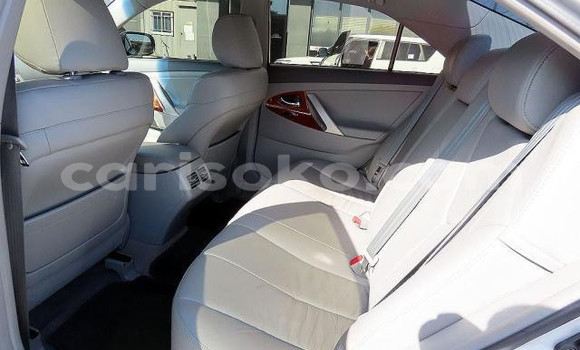 اشتري مستعمل Toyota Camry Gris سيارة في Kigali في Rwanda اشتري مستعمل Toyota Camry Gris سيارة في Kigali في Rwanda