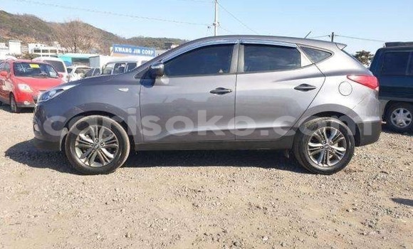 اشتري مستعمل Hyundai Tucson Gris سيارة في Kigali في Rwanda اشتري مستعمل Hyundai Tucson Gris سيارة في Kigali في Rwanda