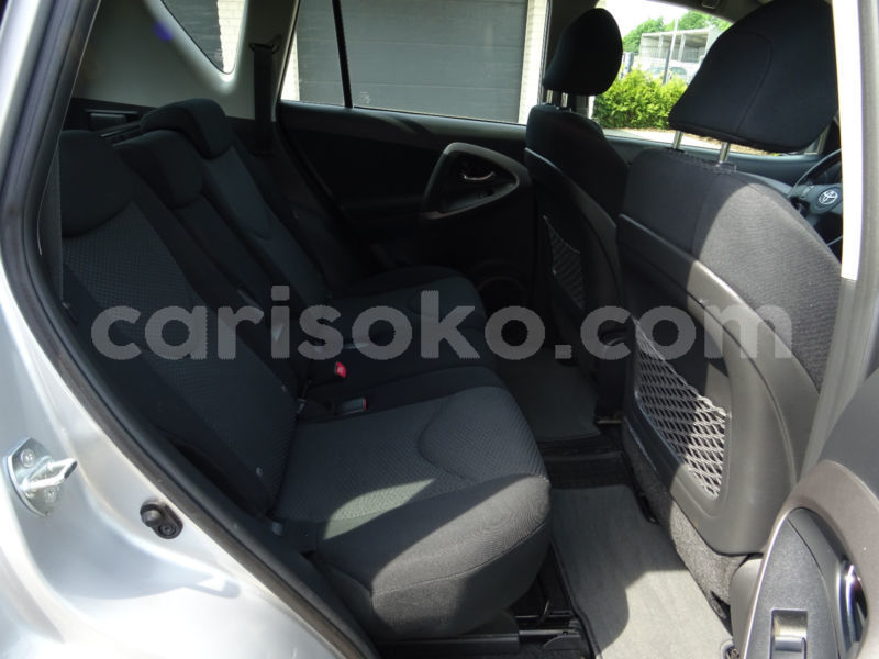 Big with watermark toyota rav 4 08 11