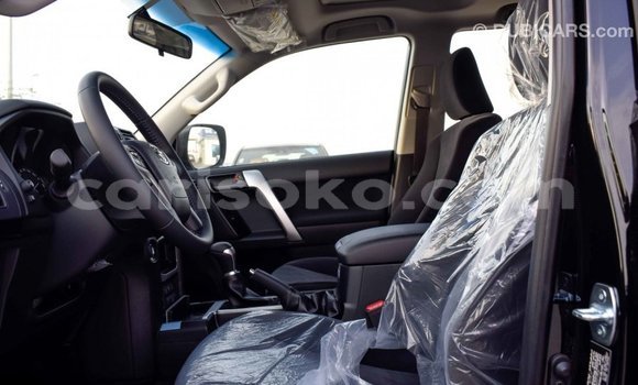 Acheter Import Voiture Toyota Prado Noir à Import - Dubai, Rwanda Acheter Import Voiture Toyota Prado Noir à Import - Dubai, Rwanda