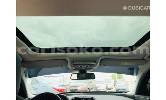 Acheter Import Voiture Jaguar XE Rouge à Import - Dubai, Rwanda Acheter Import Voiture Jaguar XE Rouge à Import - Dubai, Rwanda