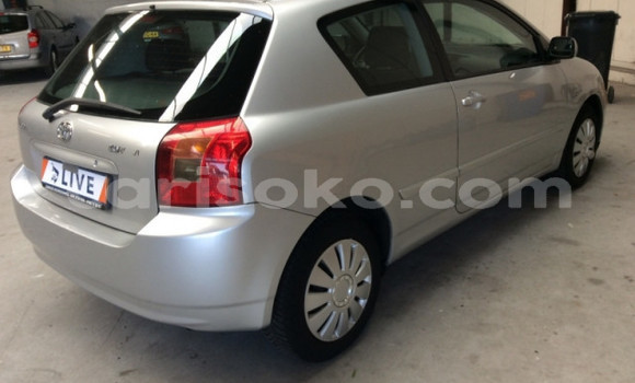 اشتري مستعمل Toyota Corolla Gris سيارة في Kigali في Rwanda اشتري مستعمل Toyota Corolla Gris سيارة في Kigali في Rwanda