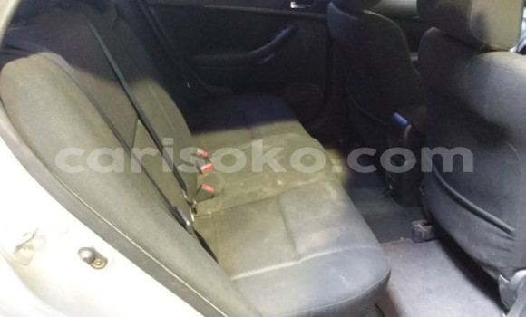اشتري مستعمل Toyota Avensis Gris سيارة في Kigali في Rwanda اشتري مستعمل Toyota Avensis Gris سيارة في Kigali في Rwanda
