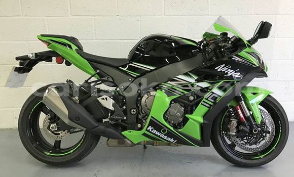 اشتري مستعمل Kawasaki ZX10R Vert دراجة نارية في Kigali في Rwanda اشتري مستعمل Kawasaki ZX10R Vert دراجة نارية في Kigali في Rwanda