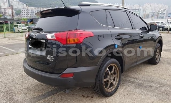 اشتري مستعمل Toyota RAV4 Noir سيارة في Kigali في Rwanda اشتري مستعمل Toyota RAV4 Noir سيارة في Kigali في Rwanda
