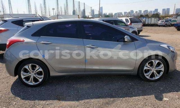 اشتري مستعمل Hyundai i30 Noir سيارة في Kigali في Rwanda اشتري مستعمل Hyundai i30 Noir سيارة في Kigali في Rwanda