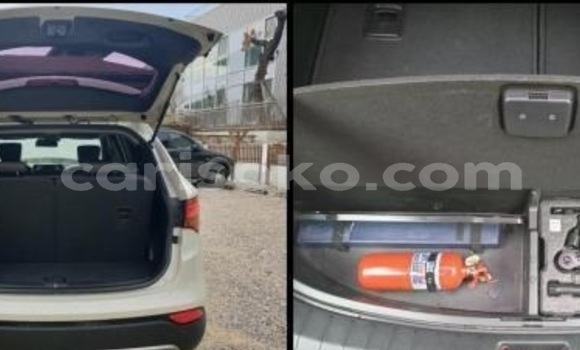 اشتري مستعمل Hyundai Santa Fe Blanc سيارة في Kigali في Rwanda اشتري مستعمل Hyundai Santa Fe Blanc سيارة في Kigali في Rwanda