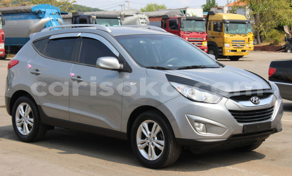 اشتري مستعمل Hyundai Tucson Marron سيارة في Kigali في Rwanda اشتري مستعمل Hyundai Tucson Marron سيارة في Kigali في Rwanda