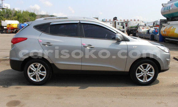 اشتري مستعمل Hyundai Tucson Marron سيارة في Kigali في Rwanda اشتري مستعمل Hyundai Tucson Marron سيارة في Kigali في Rwanda