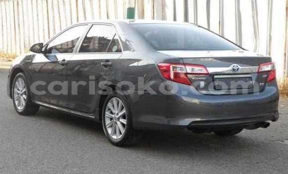 اشتري مستعمل Toyota Camry Noir سيارة في Kigali في Rwanda اشتري مستعمل Toyota Camry Noir سيارة في Kigali في Rwanda
