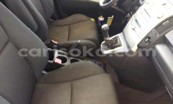 اشتري مستعمل Toyota Corolla Verso Gris سيارة في Kigali في Rwanda اشتري مستعمل Toyota Corolla Verso Gris سيارة في Kigali في Rwanda